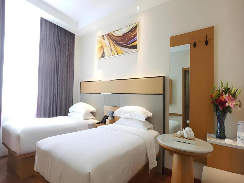 Greentree Inn Geermu Walking Street Business Hotel Golmud Exteriör bild